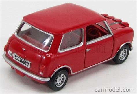 Corgi Cc82217 Scale 136 Mini Cooper S The Italian Job Diorama Red