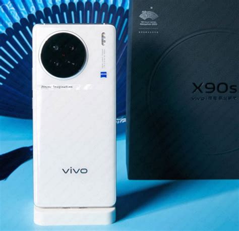 Uno Sguardo In Anteprima Ai Nuovi Vivo X S Ed Iqoo S Puntocellulare It