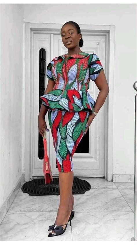 Pin By Yakoema Fashion On Ankara Dress Styles Ankara Skirt Ankara