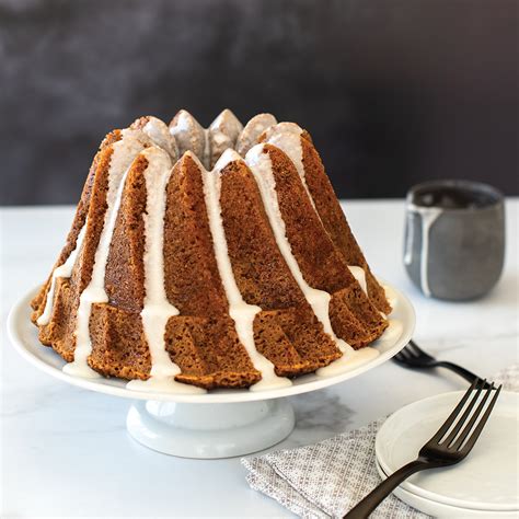 Carrot Bundt Cake With Vanilla Glaze Nordic Ware