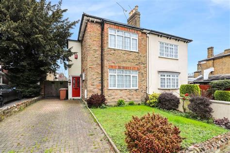 Woolwich Road Belvedere Kent Da17 3 Bedroom Semi Detached House For