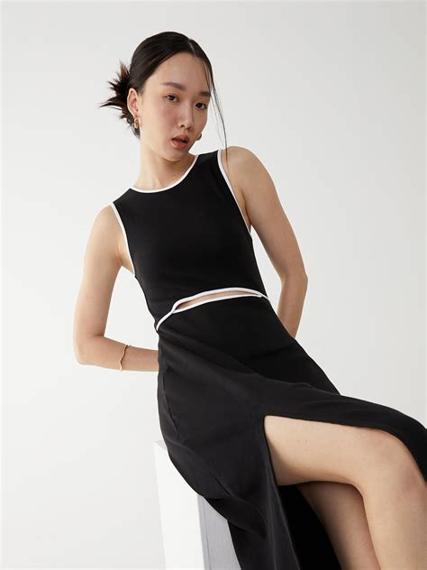 Sustainable Sleeveless Side Slit Midi Dress Black Pomelo Fashion