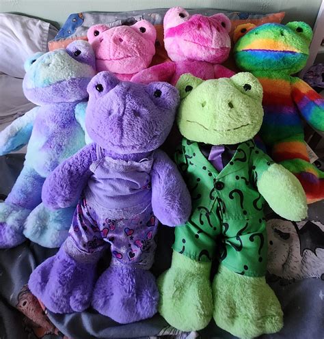 My Frog Collection I Love Them All So Much 💚 Rbuildabear