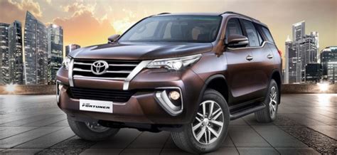 New Toyota Fortuner Bookings Cross 10000