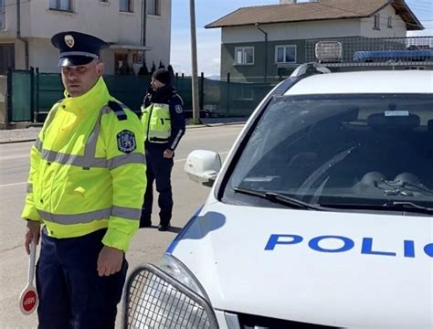 Наградиха годечки полицаи за професионалния празник на МВР – Актуален глас