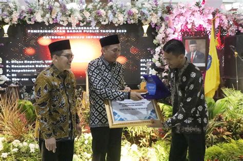 Kecamatan Bulakamba Meraih Predikat Badan Publik Menuju Informatif