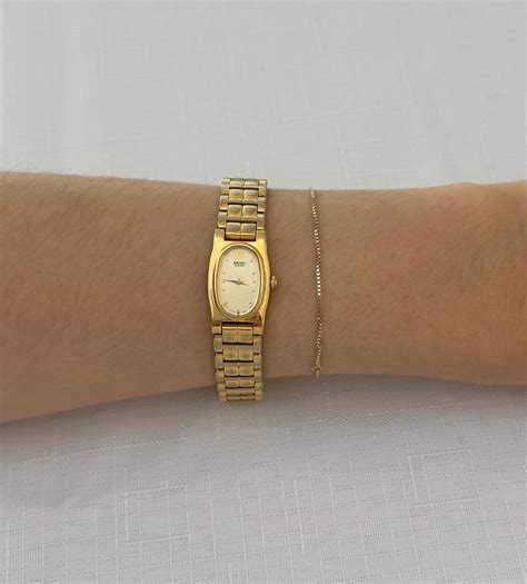 Vintage Ladies Gold Oval Seiko Watch - Etsy
