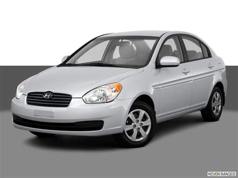 2011 Hyundai Accent - Information and photos - MOMENTcar