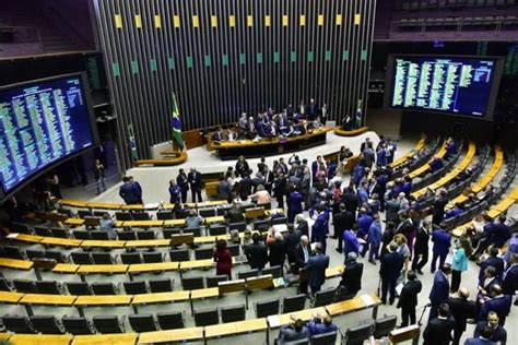 A Gazeta Reforma tributária saiba como votaram os deputados federais