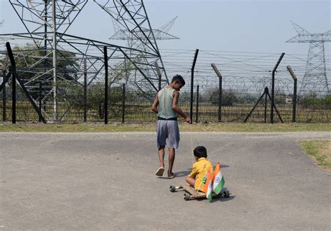 India to fence entire border with Bangladesh | Inquirer News