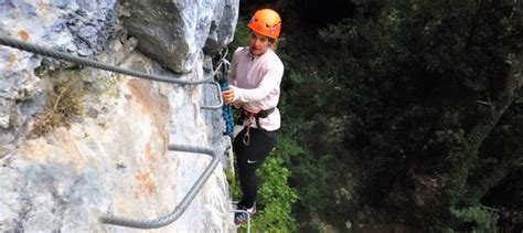 V A Ferrata En El Desfiladero De La Hermida Desde San Vicente De La