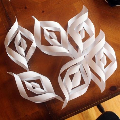 Step By Step Photo Tutorial For Making Giant Paper Snowflakes Great