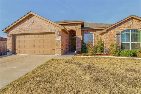 1604 Dale Ln White Settlement Tx 76108