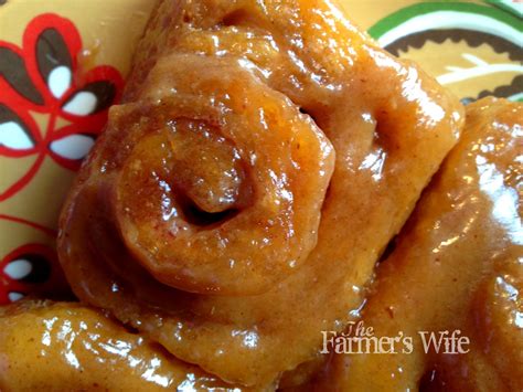 Fun And Easy Caramel Rolls