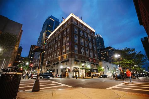 10 Best Luxury Hotels in Boston