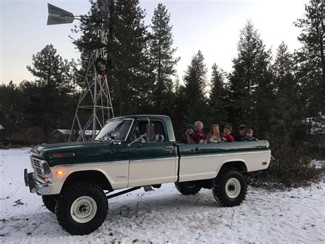 Two Tone Tuesday 1969 Ford F 250 Highboy 4×4 Artofit