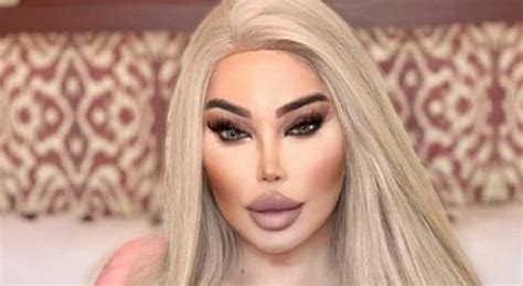 Jessica Alves La Barbie Umana In Sala Operatoria Dopo Un Incontro Hot Era Un Ragazzo