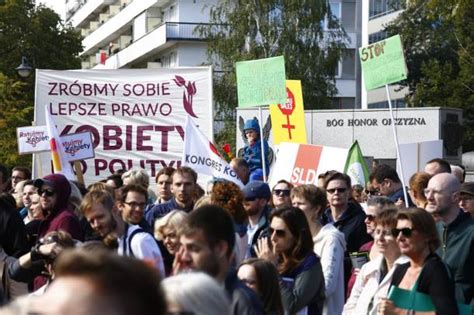 Czarny Protest Przed Sejmem Wiadomosci