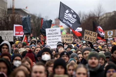 Tausende Menschen Bei Demos Gegen Afd