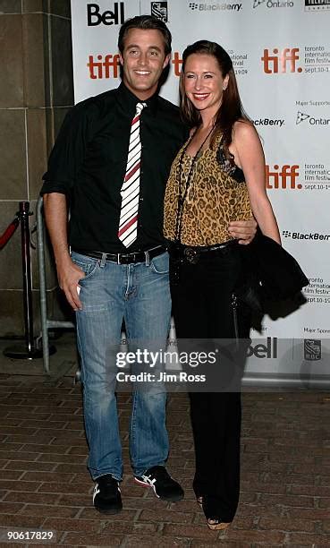 Jessica Brownstein Photos and Premium High Res Pictures - Getty Images