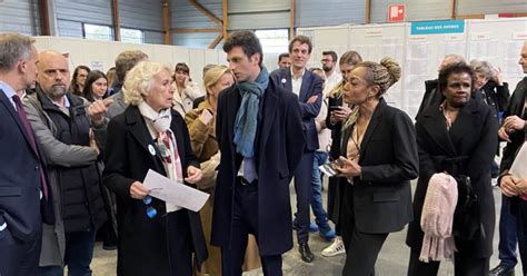 Face Pr Sente Sur Le Stand Du Prij Au Salon Jeunes D Avenir Face