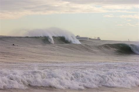 BARCELONETA SESSION 31.OCT.12 | Surfing, Favorite places, Beach life