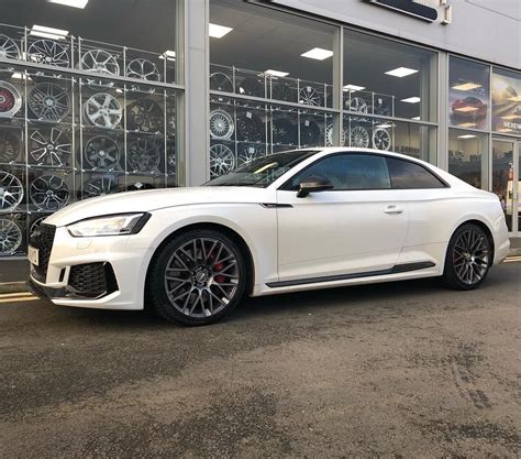 Audi Rs B White Momo Revenge Wheel Front