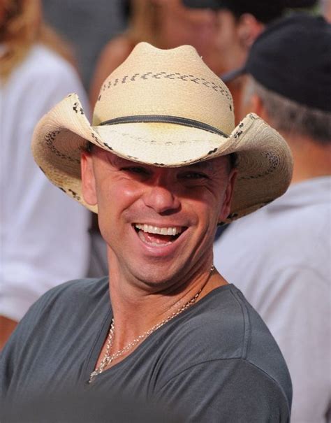 Pin By Delaykaren On Kenney Chesney Kenney Chesney Kenny Chesney