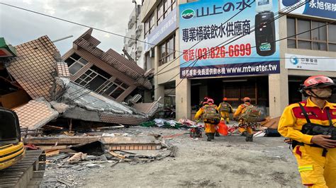 Strong quake kills 1, topples building, derails train in Taiwan