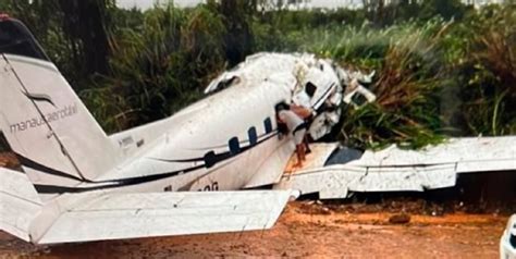 Video Al Menos Fallecidos Tras La Ca Da De Una Avioneta En La