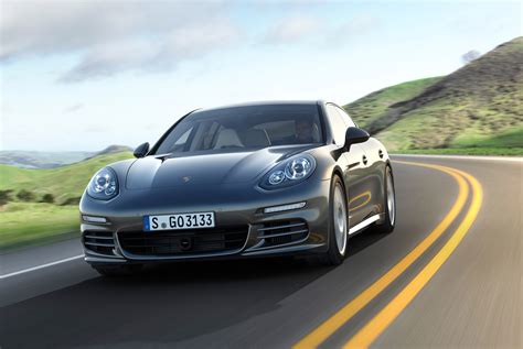 2014 Porsche Panamera 4S Executive and Panamera Turbo Executive