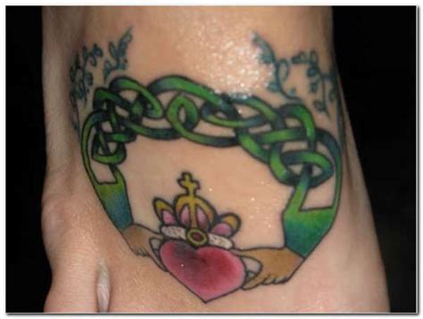 20 Awesome Irish Tattoos Irish Tattoos Claddagh Tattoo Tattoo Designs And Meanings