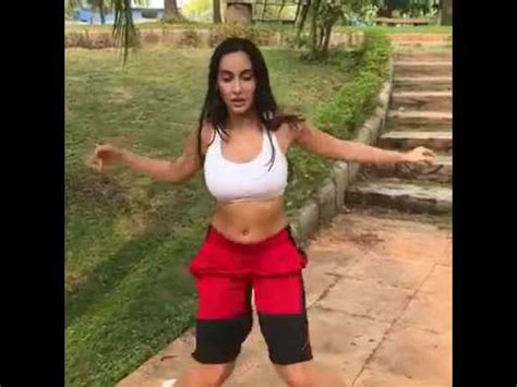 Naah Hardy Sandhu Feat Nora Fatehi Hot Dance Youtube