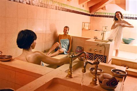 What To Expect At The Turkish Hamam Bath