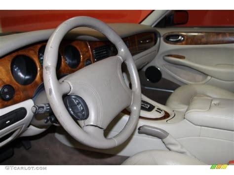 2000 Jaguar XJ XJ8 interior Photo #44783702 | GTCarLot.com