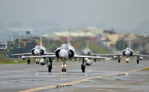 Taiwan’s air force shows off fighters charged with defending airspace ...