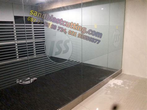 Jasa Pasang Kaca Film Sandblast Sticker Harga