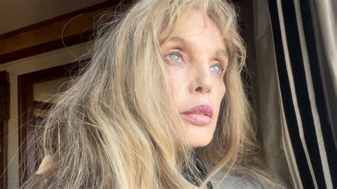 Arielle Dombasle La beauté sauvera le monde YouTube