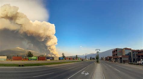 Explosive Wildfire In Canadian Rockies Devastates Town Of Jasper