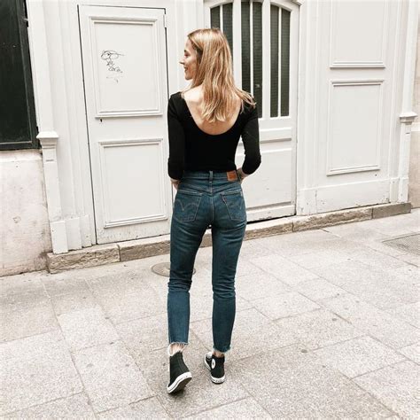 Anne Montecer Sur Instagram La Simplicit Dun Jean Et Dun Body Noir