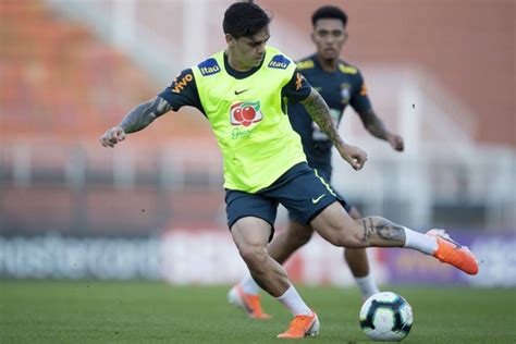 Fagner Se Recupera E Faz Primeiro Treino Com O Grupo Da Seleção