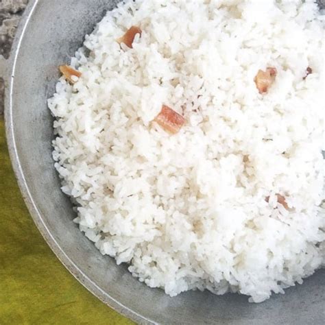 Puerto Rican Chicken And White Rice