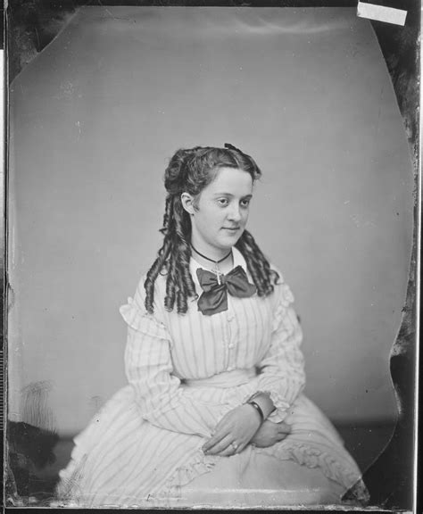 Women Of The Civil War 57 Glamorous Portrait Photos Of American Young