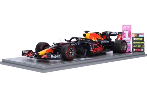 Red Bull Racing RB16B | House of Modelcars