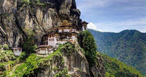 14-Day India, Nepal, and Bhutan Tour