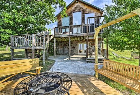 Top 13 Romantic Cabins In Arkansas With Hot Tubs Cabin Trippers