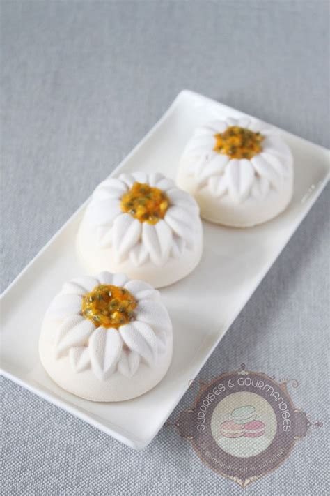 Fleur Exotique Entremets Mangue Passion Vanille Surprises Et