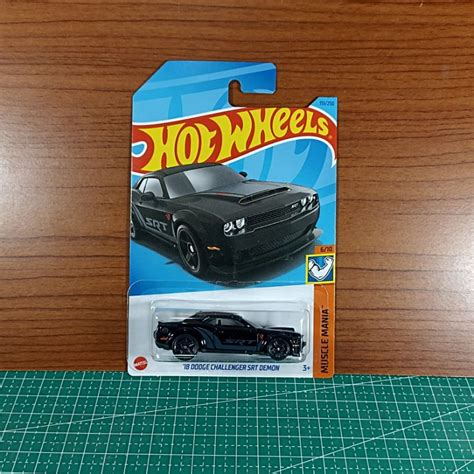 Jual Hot Wheels 18 Dodge Challenger Srt Demon Hitam Shopee Indonesia