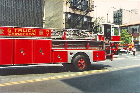 Fdny Ladder Chinatown Fdny Ladder Seagrave Flickr