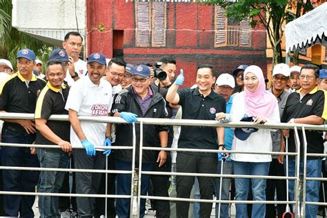 Program Gotong Royong Johor Bersih Perdana Bersama YAB Datuk Onn Hafiz